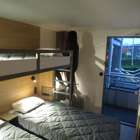 เปอตี เดฌ-โฮเต็ล รูอ็อง Hotel Saint-Etienne-du-Rouvray ภายนอก รูปภาพ
