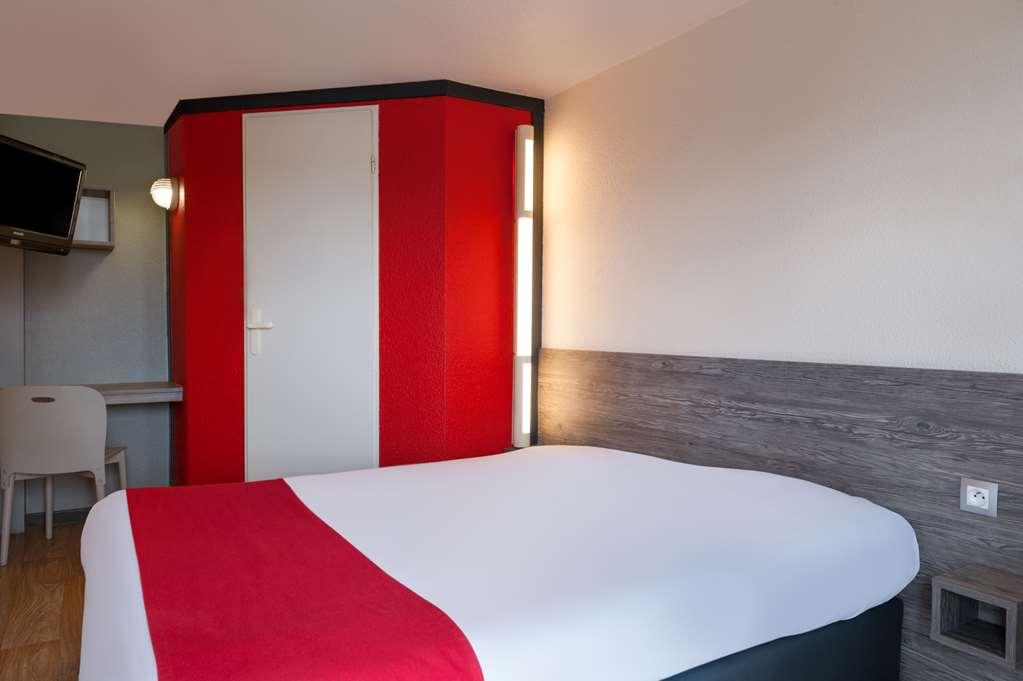 เปอตี เดฌ-โฮเต็ล รูอ็อง Hotel Saint-Etienne-du-Rouvray ห้อง รูปภาพ
