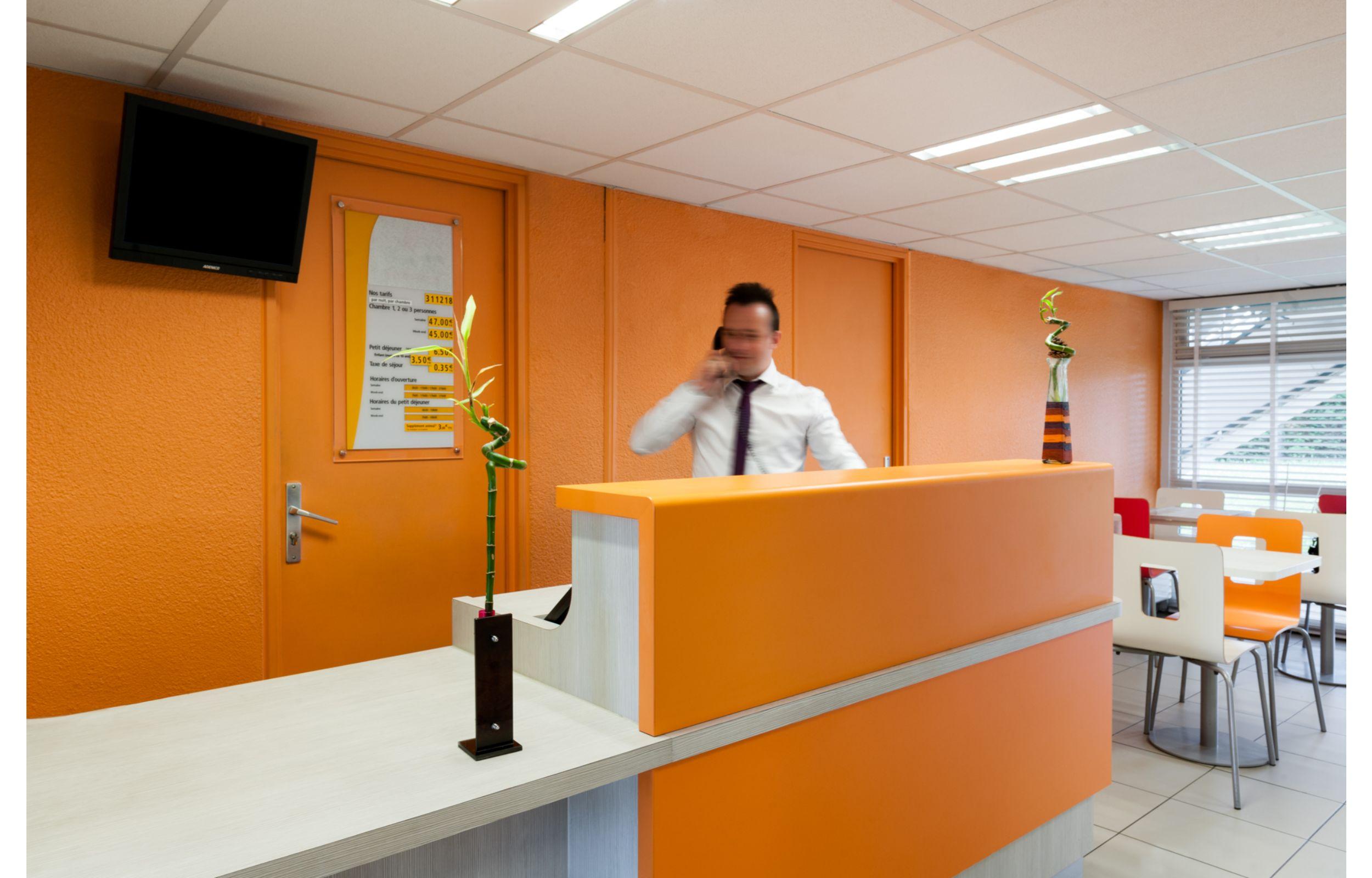 เปอตี เดฌ-โฮเต็ล รูอ็อง Hotel Saint-Etienne-du-Rouvray ภายนอก รูปภาพ
