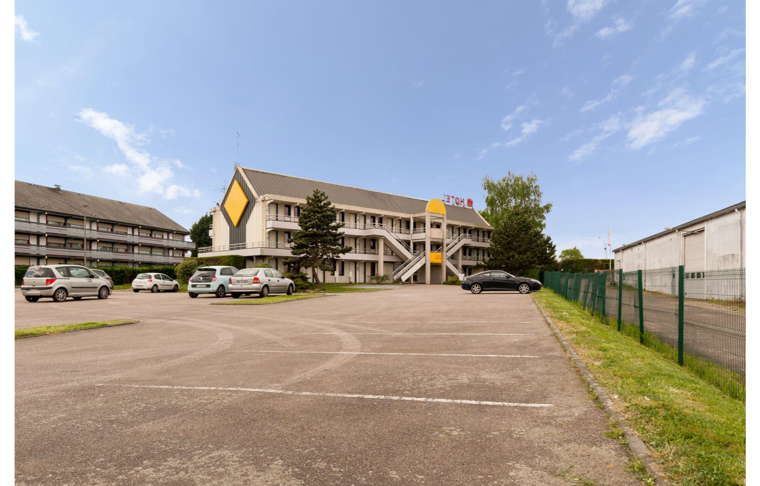 เปอตี เดฌ-โฮเต็ล รูอ็อง Hotel Saint-Etienne-du-Rouvray ภายนอก รูปภาพ