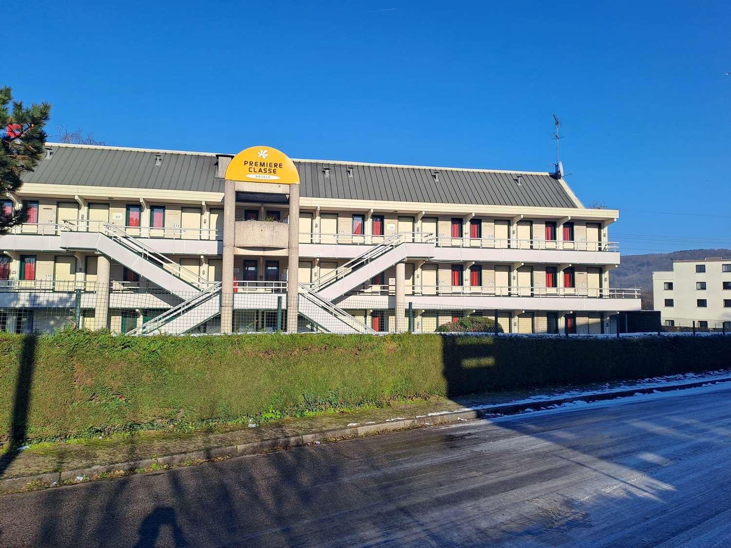 เปอตี เดฌ-โฮเต็ล รูอ็อง Hotel Saint-Etienne-du-Rouvray ภายนอก รูปภาพ