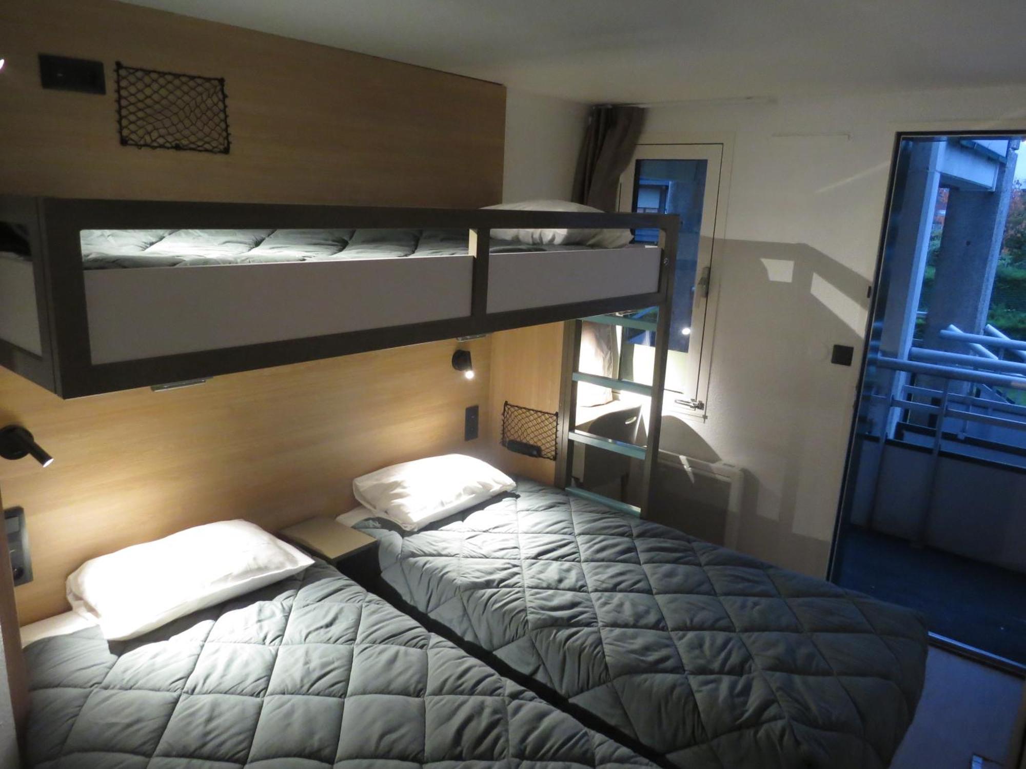 เปอตี เดฌ-โฮเต็ล รูอ็อง Hotel Saint-Etienne-du-Rouvray ภายนอก รูปภาพ