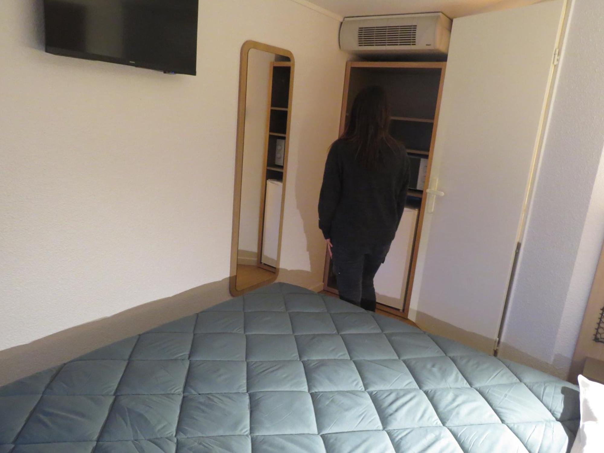 เปอตี เดฌ-โฮเต็ล รูอ็อง Hotel Saint-Etienne-du-Rouvray ภายนอก รูปภาพ